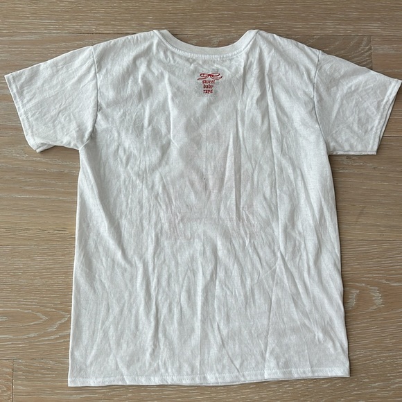 NWOT Sex and the City T-shirt of 
Carrie Bradshaw cover New York Magazine - Picture 10 of 11